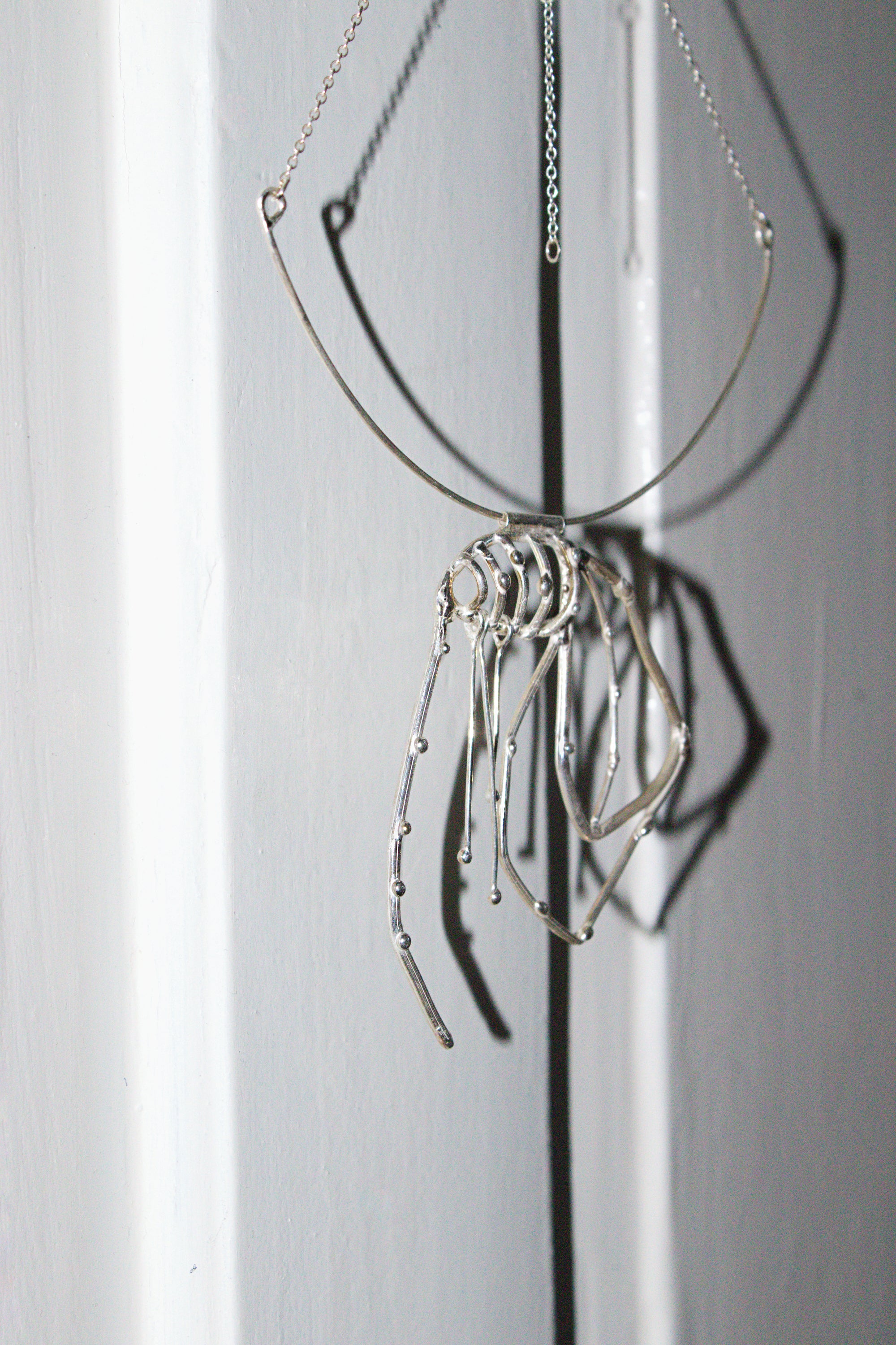 Pendulum necklace
