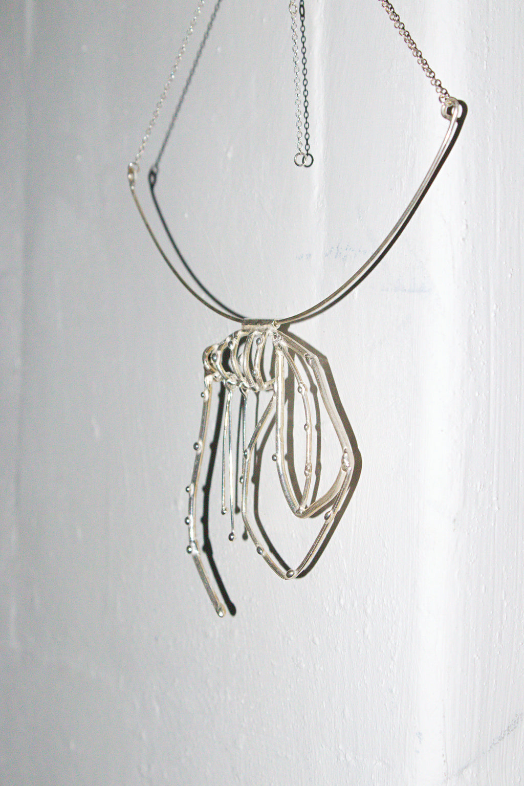 Pendulum necklace