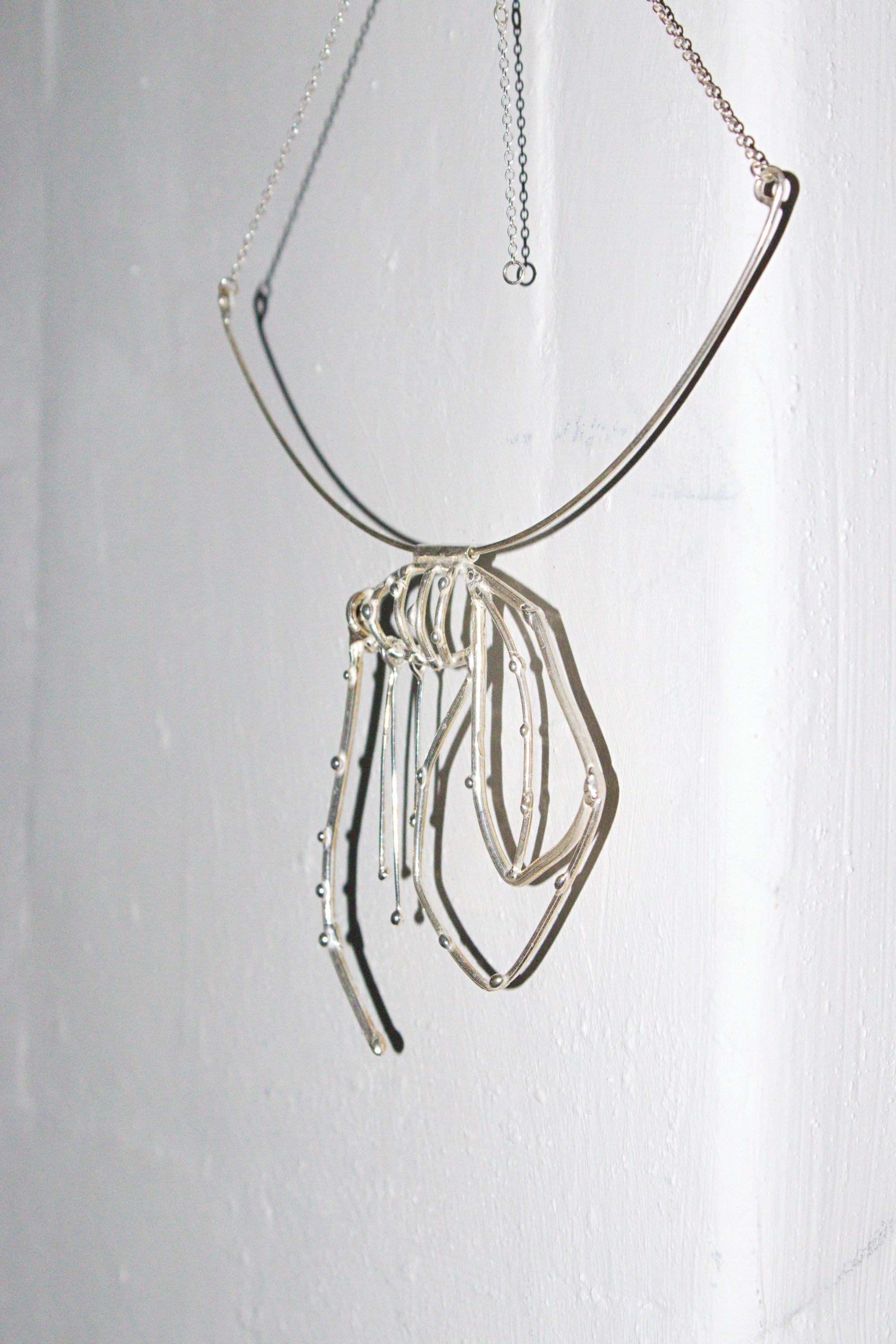 Pendulum necklace