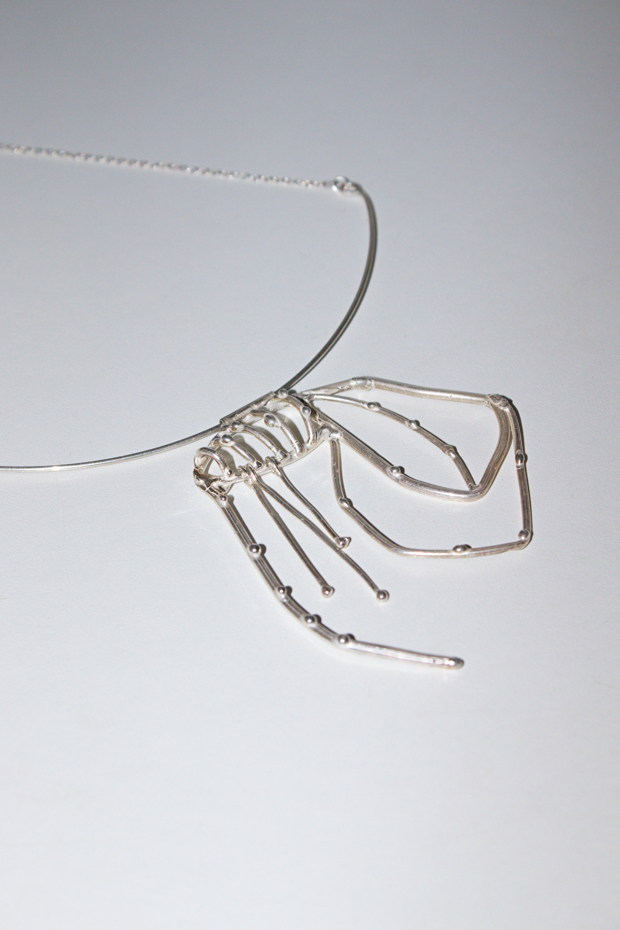 Pendulum necklace