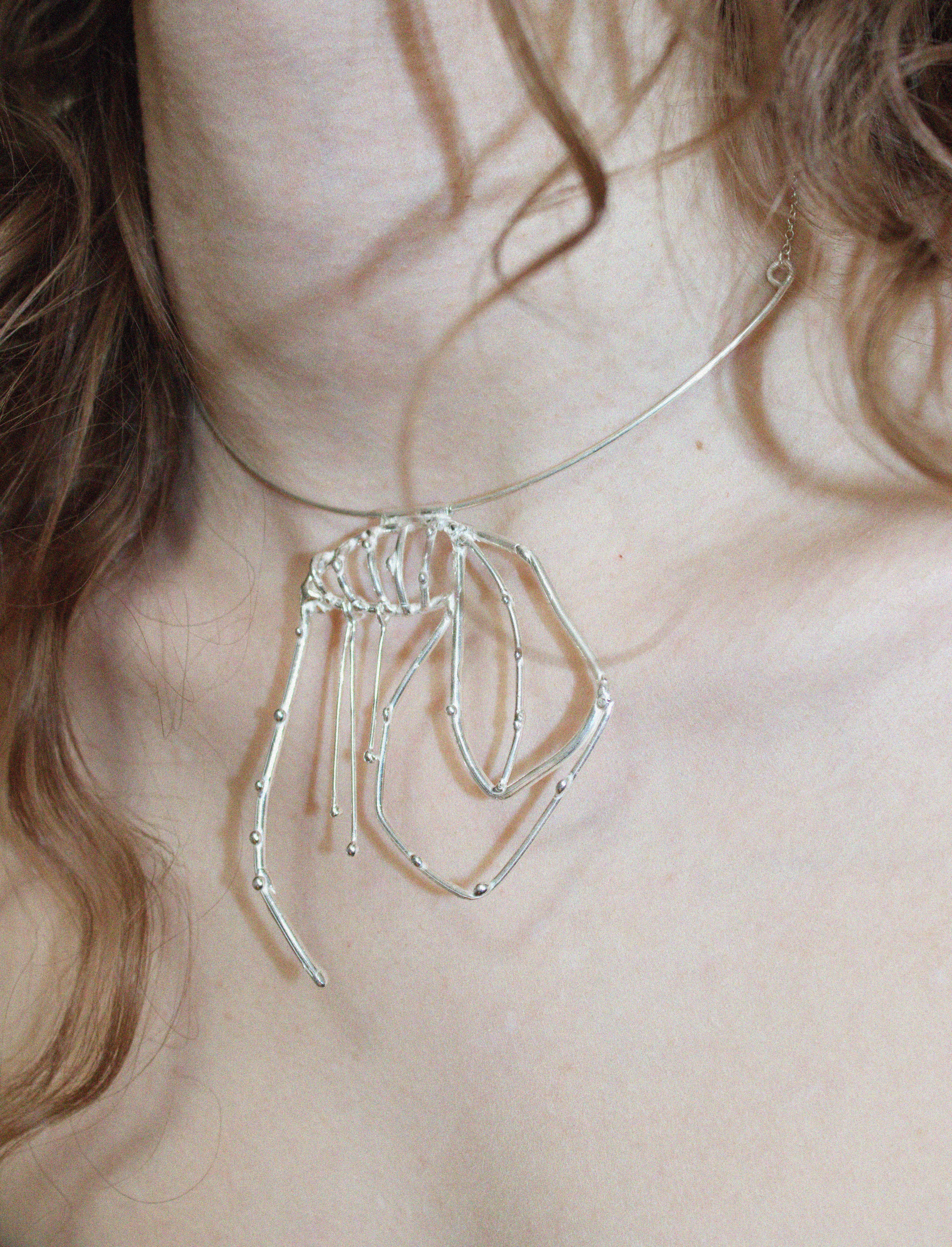 Pendulum necklace